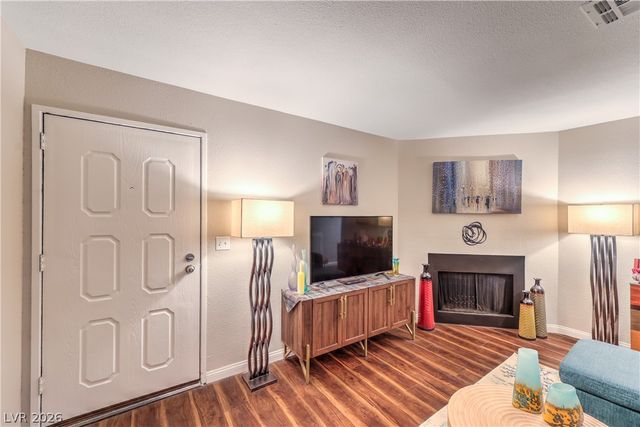 4999 Newport Cove Drive A, Las Vegas, NV 89119