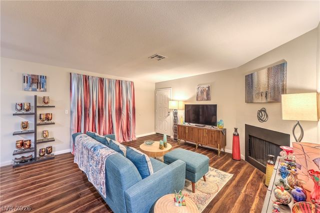 4999 Newport Cove Drive A, Las Vegas, NV 89119