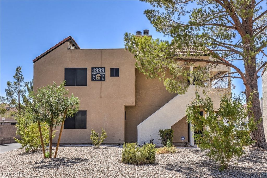 4999 Newport Cove Drive A, Las Vegas, NV 89119