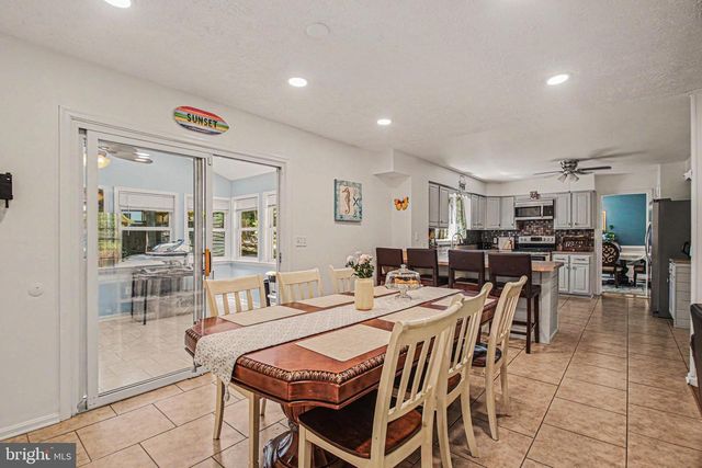 1207 RICHMOND DR, Stafford, VA 22554