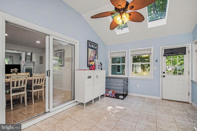 1207 RICHMOND DR, Stafford, VA 22554
