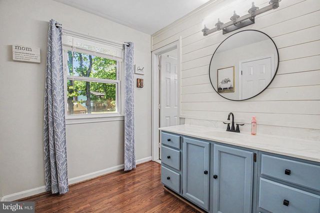1207 RICHMOND DR, Stafford, VA 22554