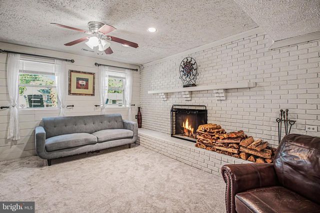 1207 RICHMOND DR, Stafford, VA 22554