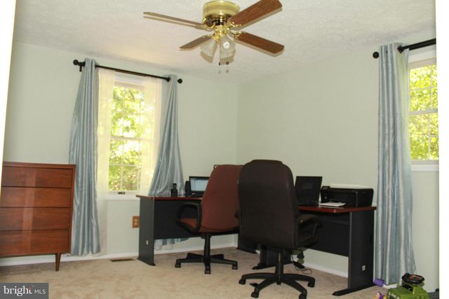 18717 FLOWER HILL WAY, Gaithersburg, MD 20879