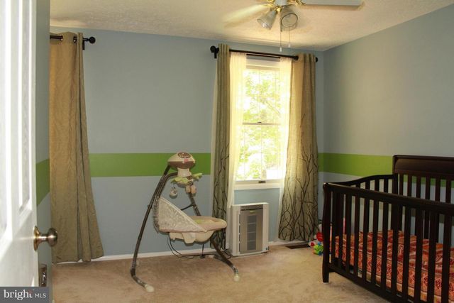 18717 FLOWER HILL WAY, Gaithersburg, MD 20879