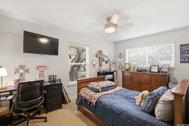 1112 FAWN DR, Schertz, TX 78154