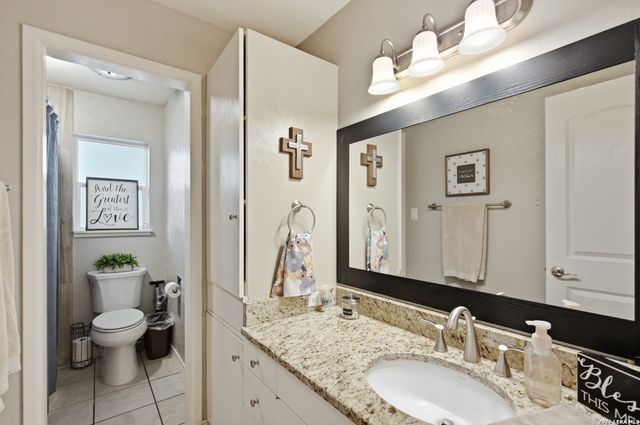 1112 FAWN DR, Schertz, TX 78154