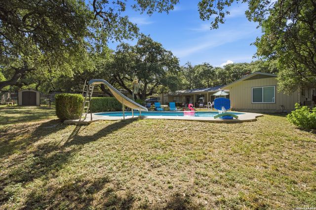 1112 FAWN DR, Schertz, TX 78154