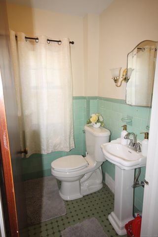 52 Gail Drive, Waterbury, CT 06704