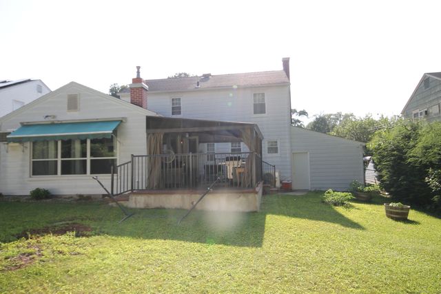 52 Gail Drive, Waterbury, CT 06704