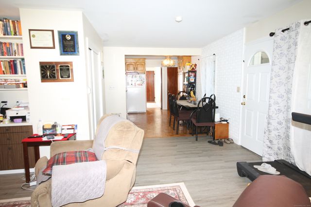 52 Gail Drive, Waterbury, CT 06704