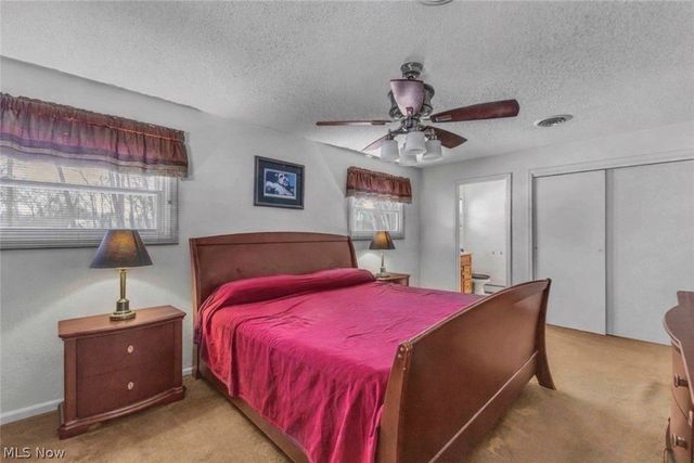 6624 Ronjoy Place, Youngstown, OH 44512