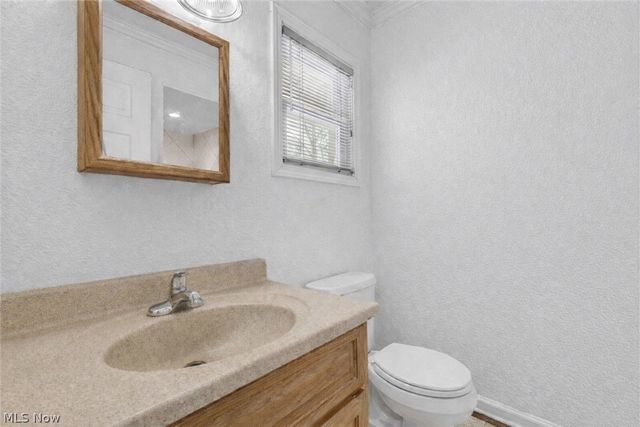 6624 Ronjoy Place, Youngstown, OH 44512