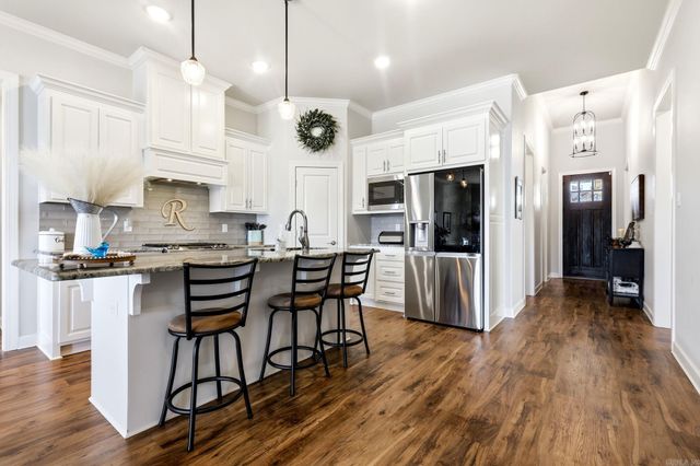 1108 Tahoe Drive, Maumelle, AR 72113