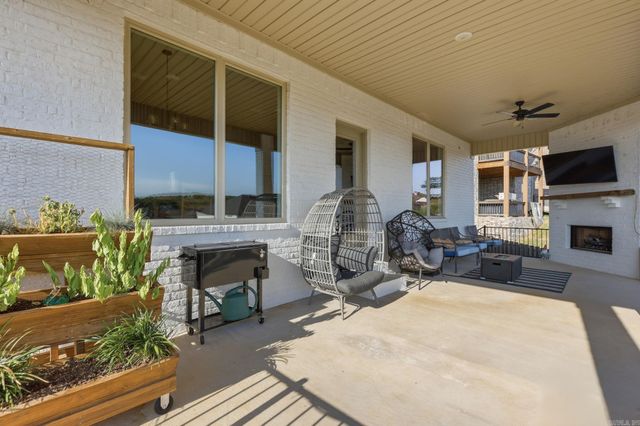 1108 Tahoe Drive, Maumelle, AR 72113