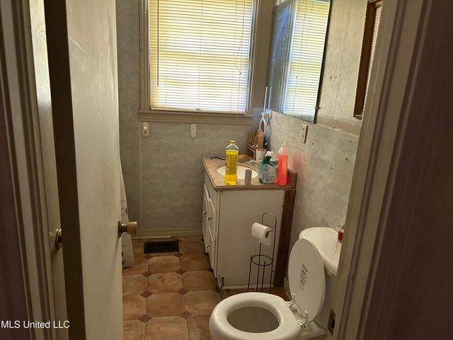 401 Brooklyn Drive, Natchez, MS 39120