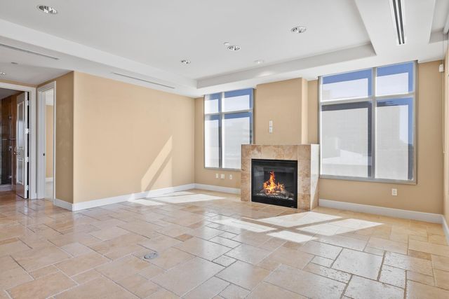 2211 E Camelback Road Unit 604, Phoenix, AZ 85016