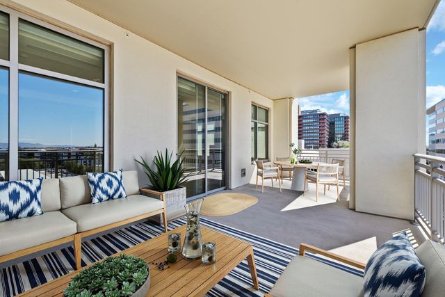 2211 E Camelback Road Unit 604, Phoenix, AZ 85016