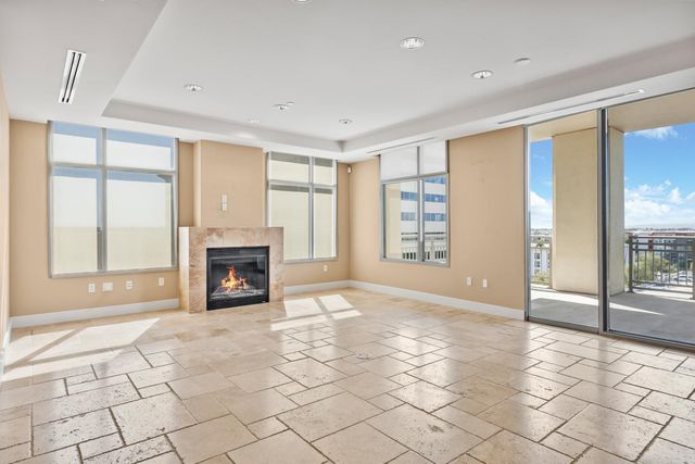 2211 E Camelback Road Unit 604, Phoenix, AZ 85016