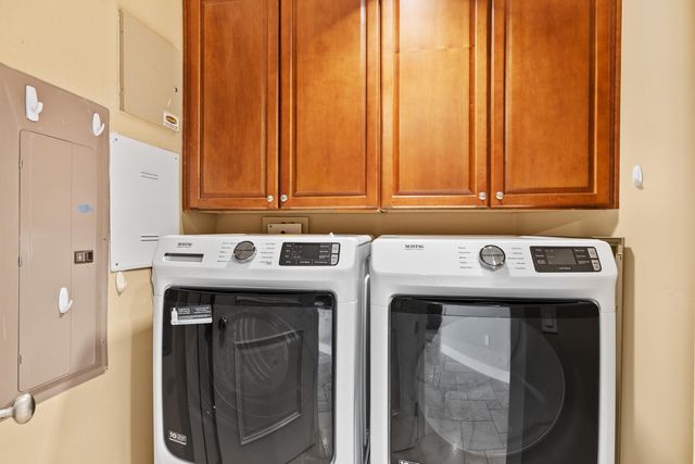 2211 E Camelback Road Unit 604, Phoenix, AZ 85016