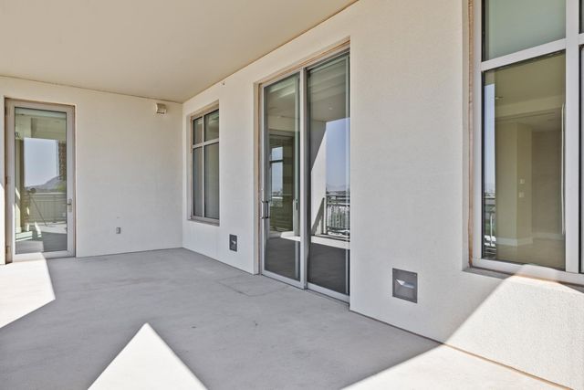 2211 E Camelback Road Unit 604, Phoenix, AZ 85016
