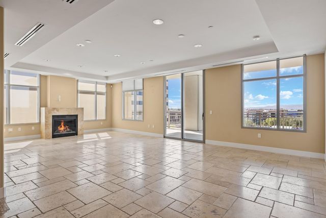 2211 E Camelback Road Unit 604, Phoenix, AZ 85016