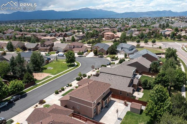 7127 Indian River Drive, Colorado Springs, CO 80923