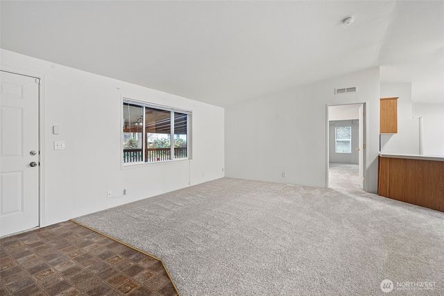 20212 Orting Kapowsin Highway E, Graham, WA 98338