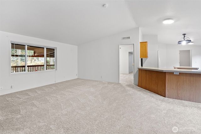 20212 Orting Kapowsin Highway E, Graham, WA 98338