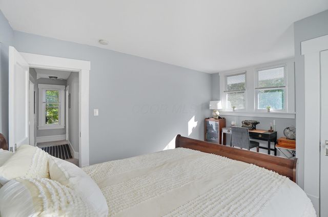 63 N West Street, Westerville, OH 43081