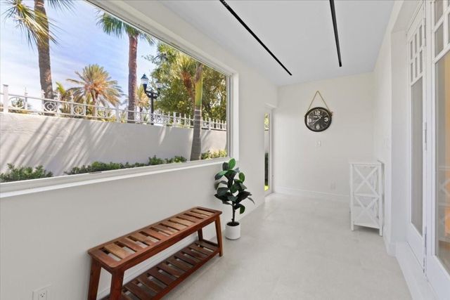 1635 Seabreeze Boulevard, Fort Lauderdale, FL 33316