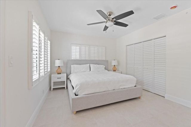 1635 Seabreeze Boulevard, Fort Lauderdale, FL 33316