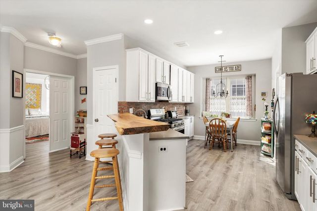 3 NIGHTINGALE DR, Hamilton, NJ 08690