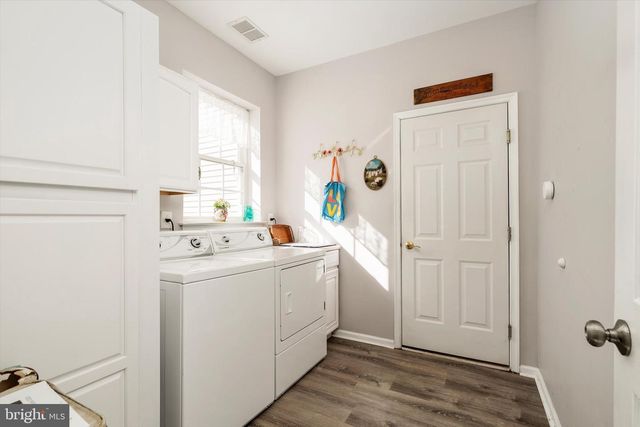 3 NIGHTINGALE DR, Hamilton, NJ 08690