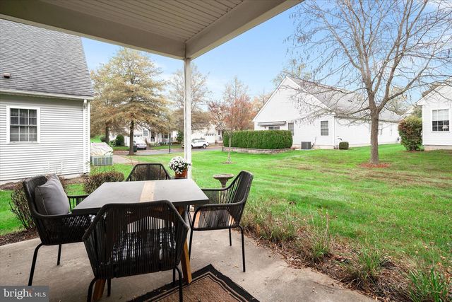 3 NIGHTINGALE DR, Hamilton, NJ 08690