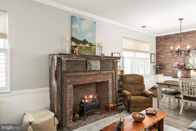 3 NIGHTINGALE DR, Hamilton, NJ 08690