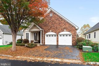 3 NIGHTINGALE DR, Hamilton, NJ 08690