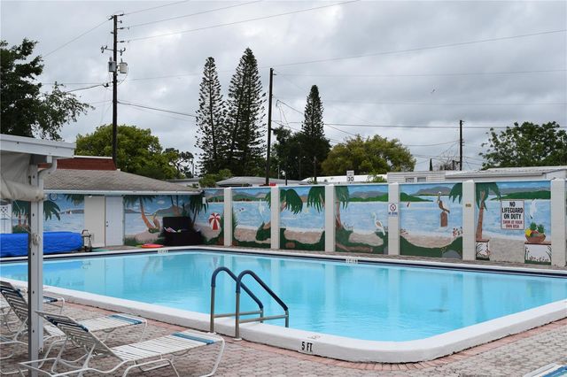 4357 TAHITIAN GARDENS CIRCLE E, Holiday, FL 34691
