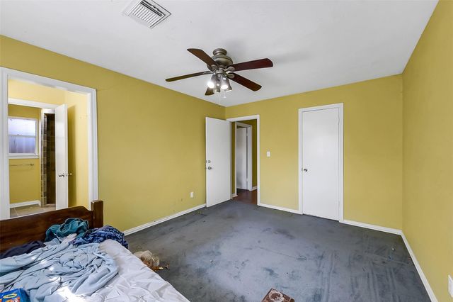 518 Whitecap Drive, El Lago, TX 77586