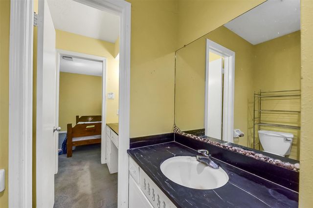 518 Whitecap Drive, El Lago, TX 77586