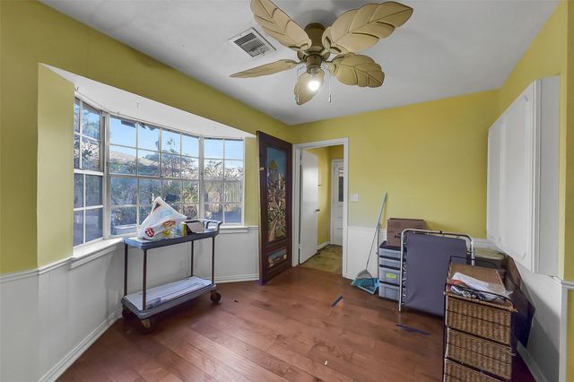 518 Whitecap Drive, El Lago, TX 77586