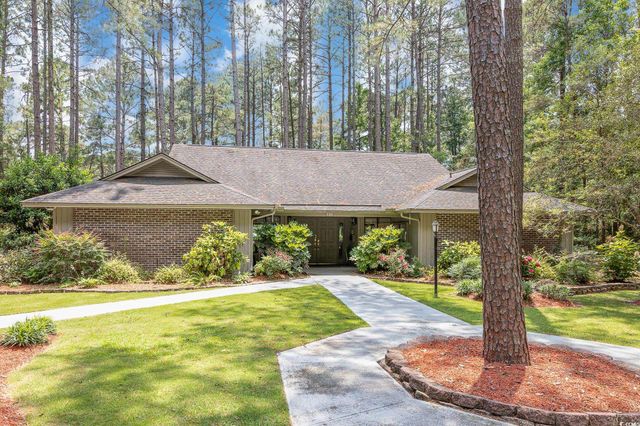 137 Hickory Dr., Conway, SC 29526