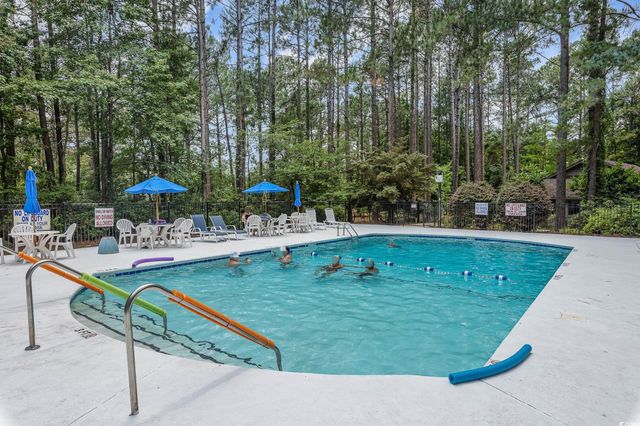 137 Hickory Dr., Conway, SC 29526