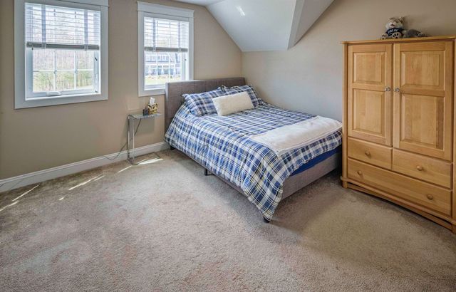 89 Emerald Lane, Dover, NH 03820