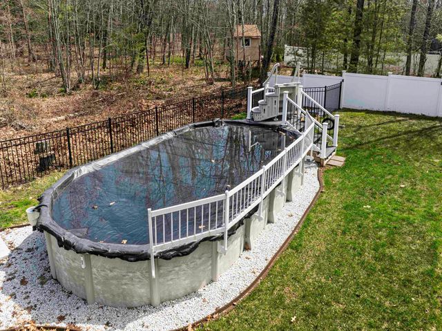 89 Emerald Lane, Dover, NH 03820