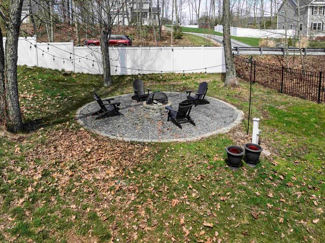 89 Emerald Lane, Dover, NH 03820