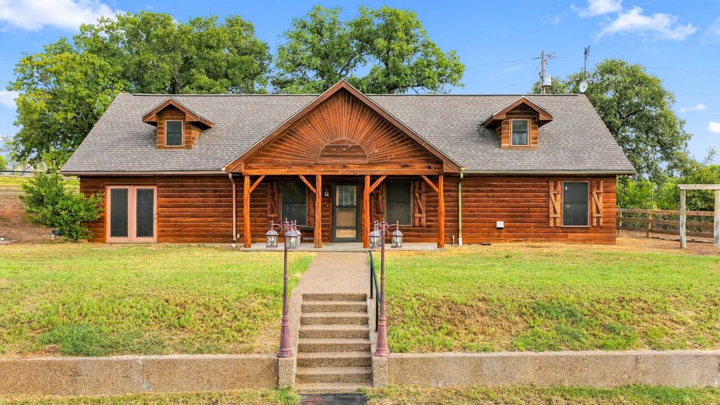 101 Misty Ridge Lane, Weatherford, TX 76085 — exterior