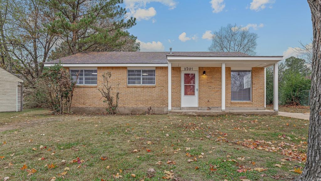 1701 Clayhill, Jonesboro, AR 72450