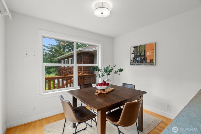 5413 Welfare Avenue NE, Bainbridge Island, WA 98110