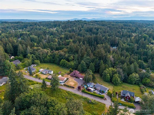 5413 Welfare Avenue NE, Bainbridge Island, WA 98110